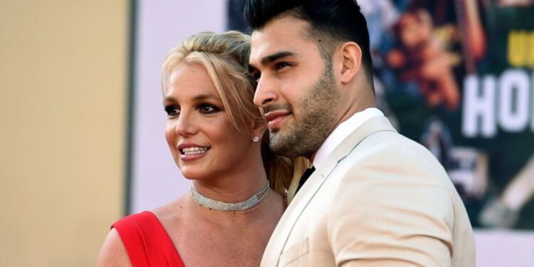 Britney Spears says she’s lost baby due to miscarriage